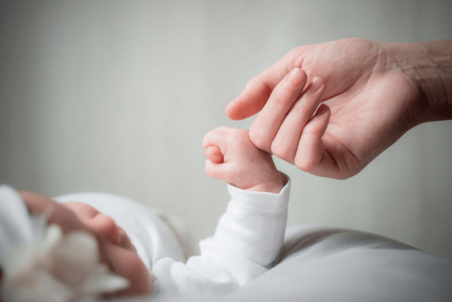 “当妈的人，你怎么还只想自己”？